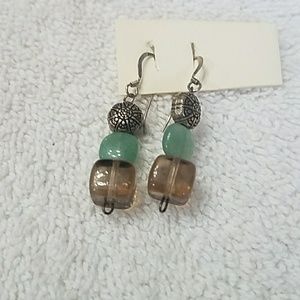 ❤ 2/$10 Drop earrings